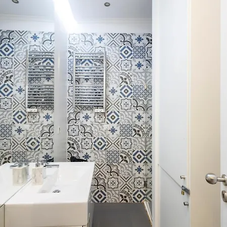 Exclusive In The Center Of Praca Da Figueira Apartman